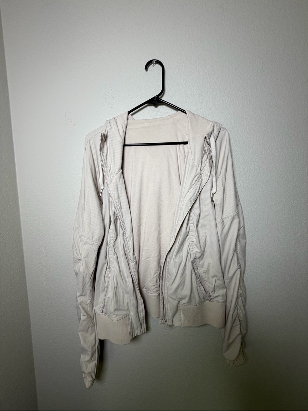 lululemon athletica Light Cream Hooded Zip Bomber Jacket Size 12